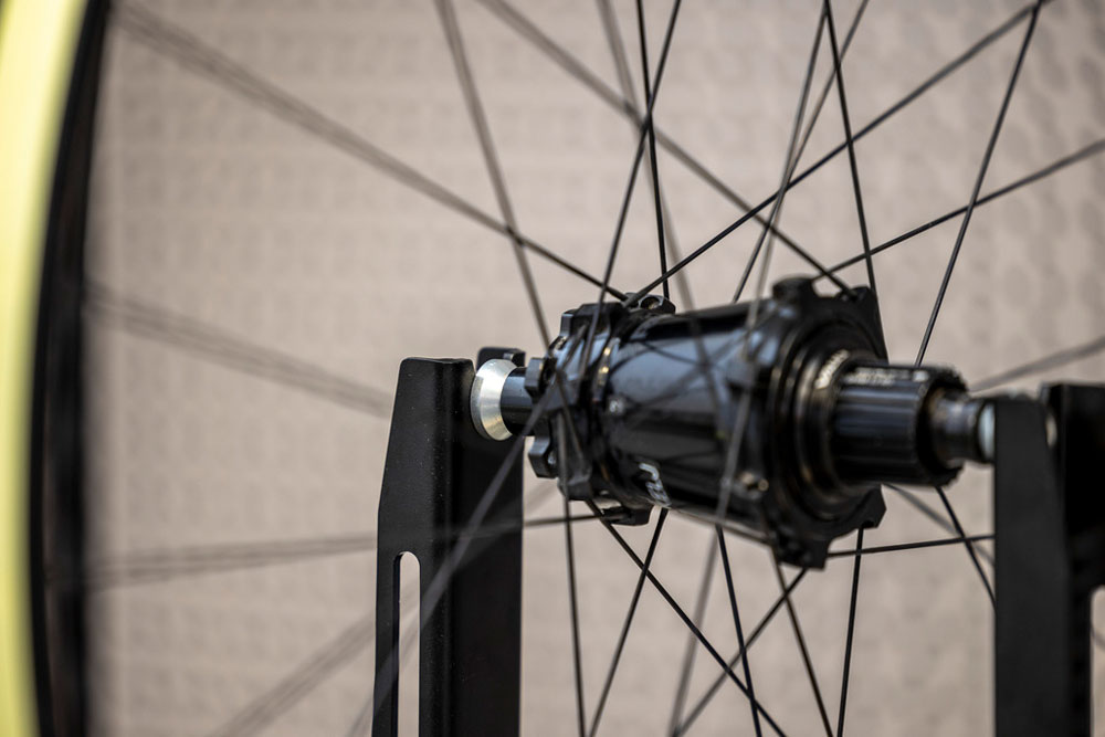 Unior tools thru axle adapter 12 15 20mm 1689.3 for truing stand 1689