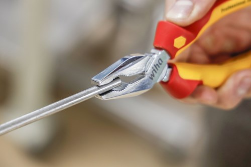 Wiha combinatietang professional electric met dynamicjoint® en optigrip met extra lang snijvlak | 180 mm | 7 - 27418 - 27418
