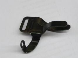 Dynamohaak overspant een cantilever