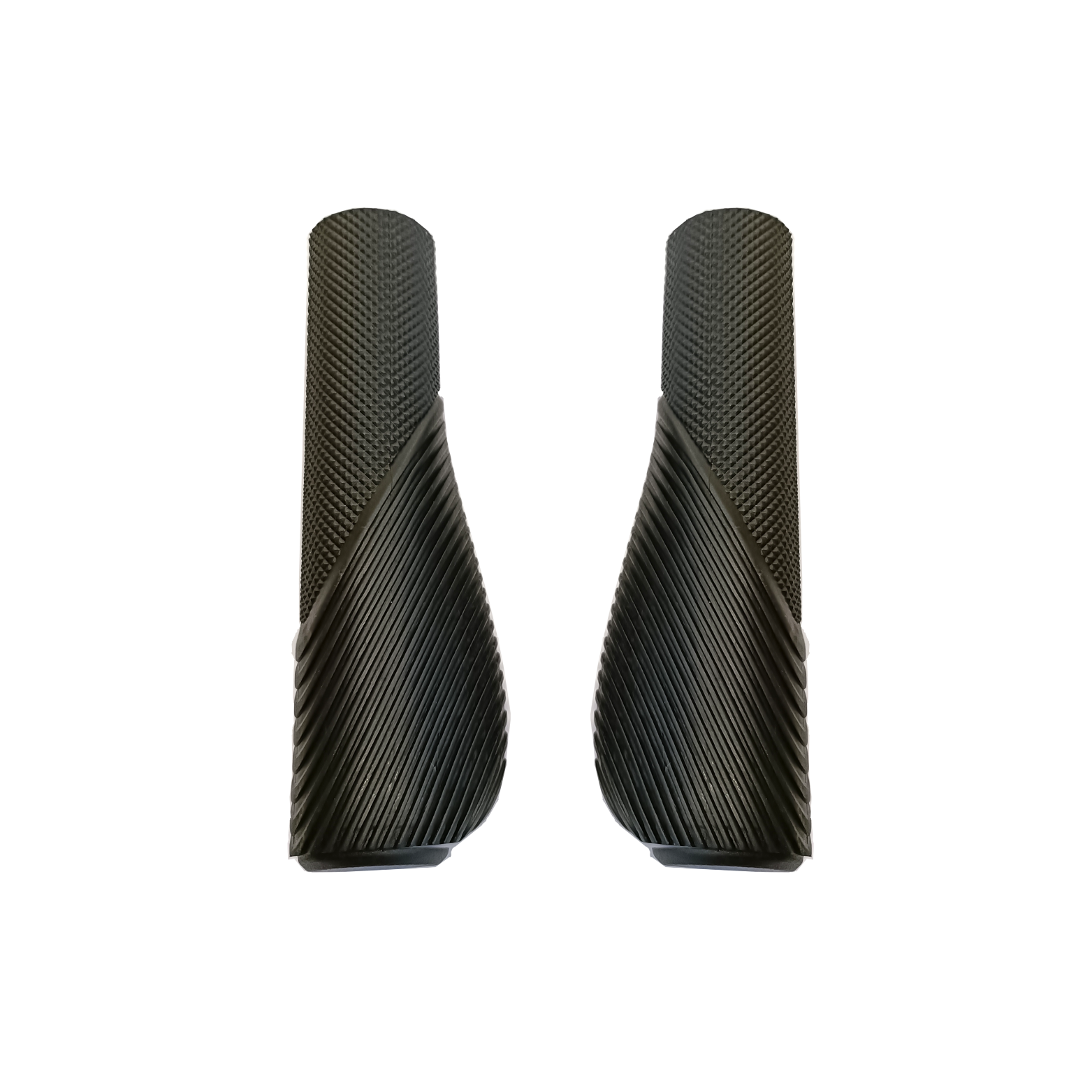 Poignées FALKX, noires. Longueur 135 135mm (emballage atelier)