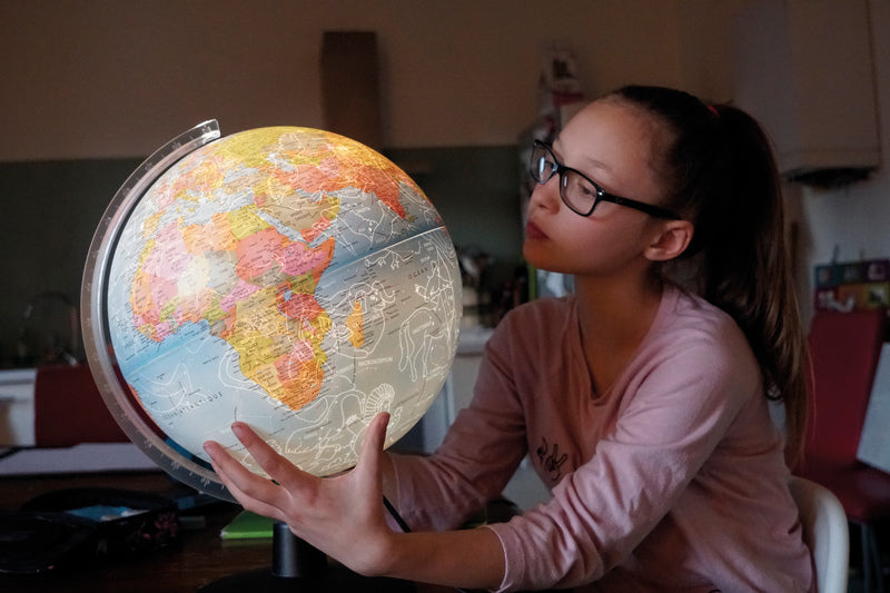Atmosfeer nr-0331h2nd-nl h24 geografische globe