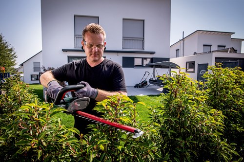Metabo hs 18 ltx 55 | accu-heggenschaar | 18v | 2x2ah li-power en lader sc 30 - 601718500