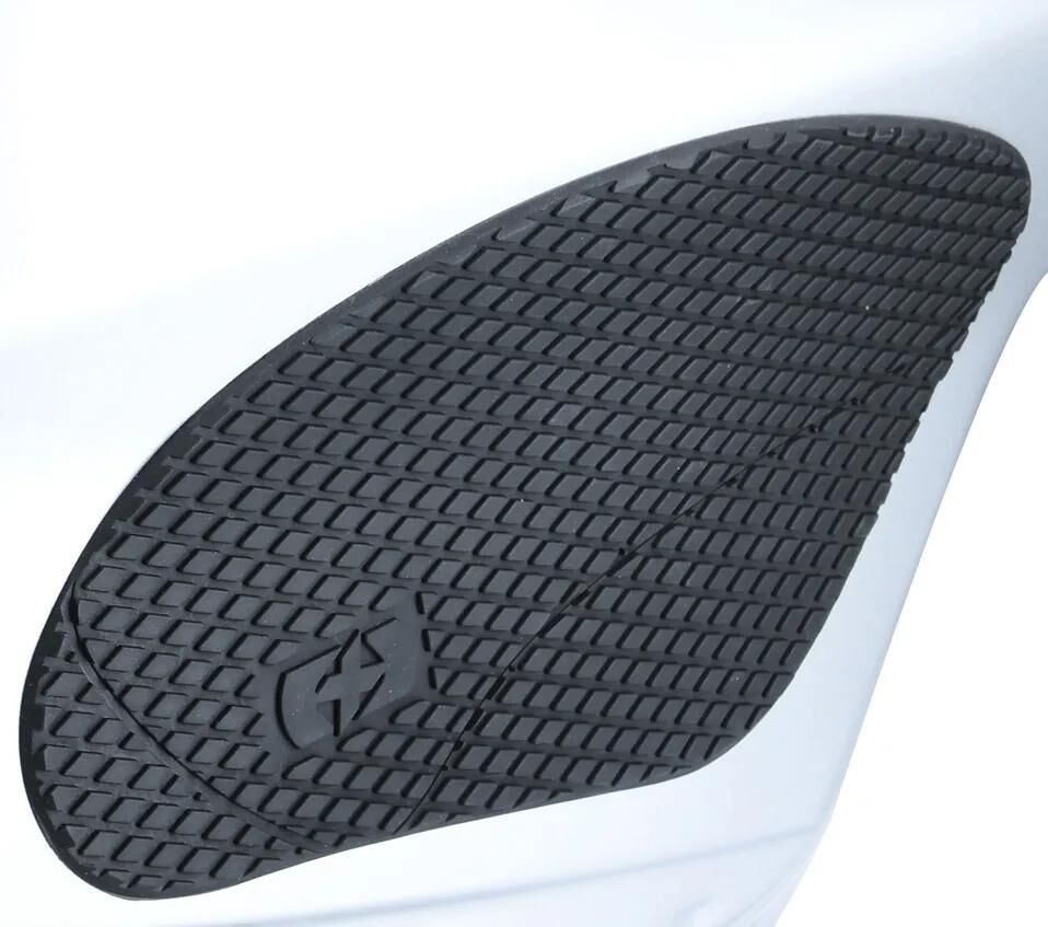 Oxford tankpad gripper tank pads silicone black on the side