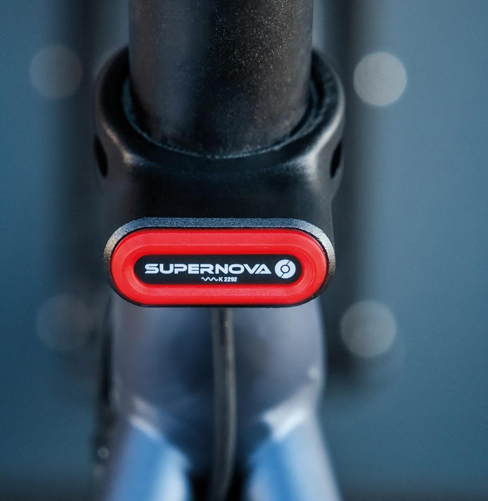 Supernova rücklicht tl3 mini rear light supern.tl3 mini 12v 31,6mm