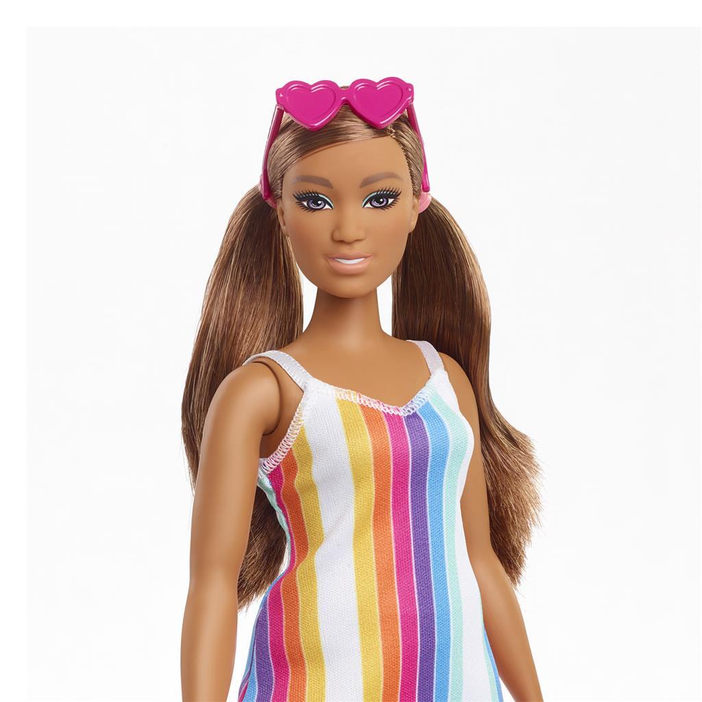 Barbie houdt van de oceaan regenboogkleed