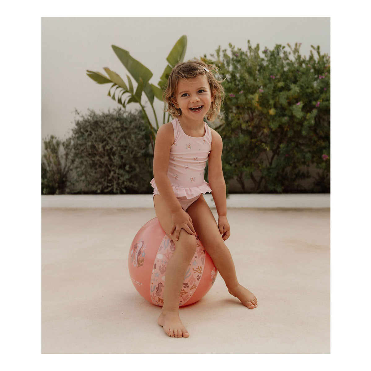 Little Dutch Ocean Dreams strandbal roze, 35cm