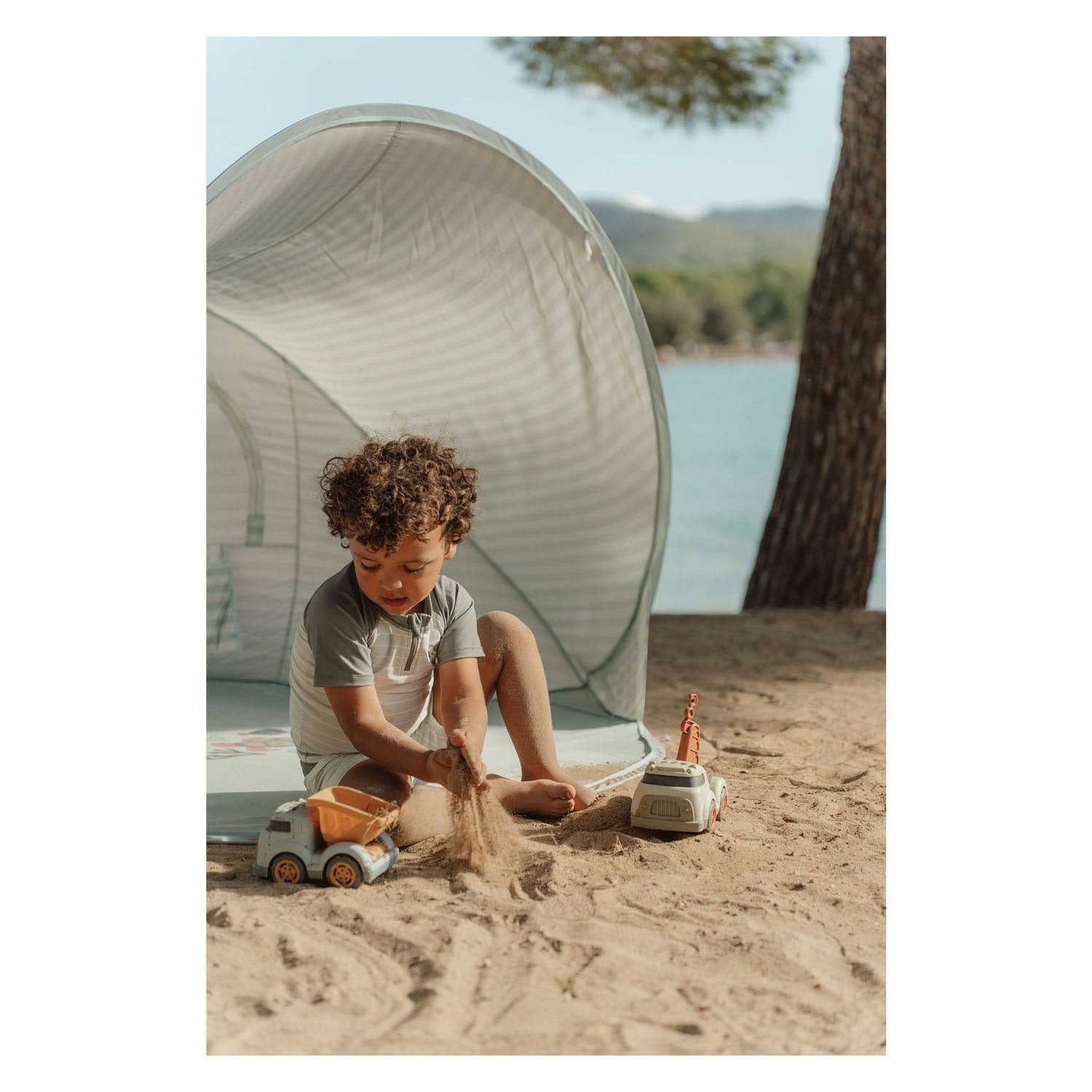 Little Dutch Fresh Greens pop-up tent