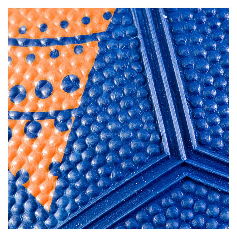 Sportx voetbalrubber oranje driehoek 360-380gr