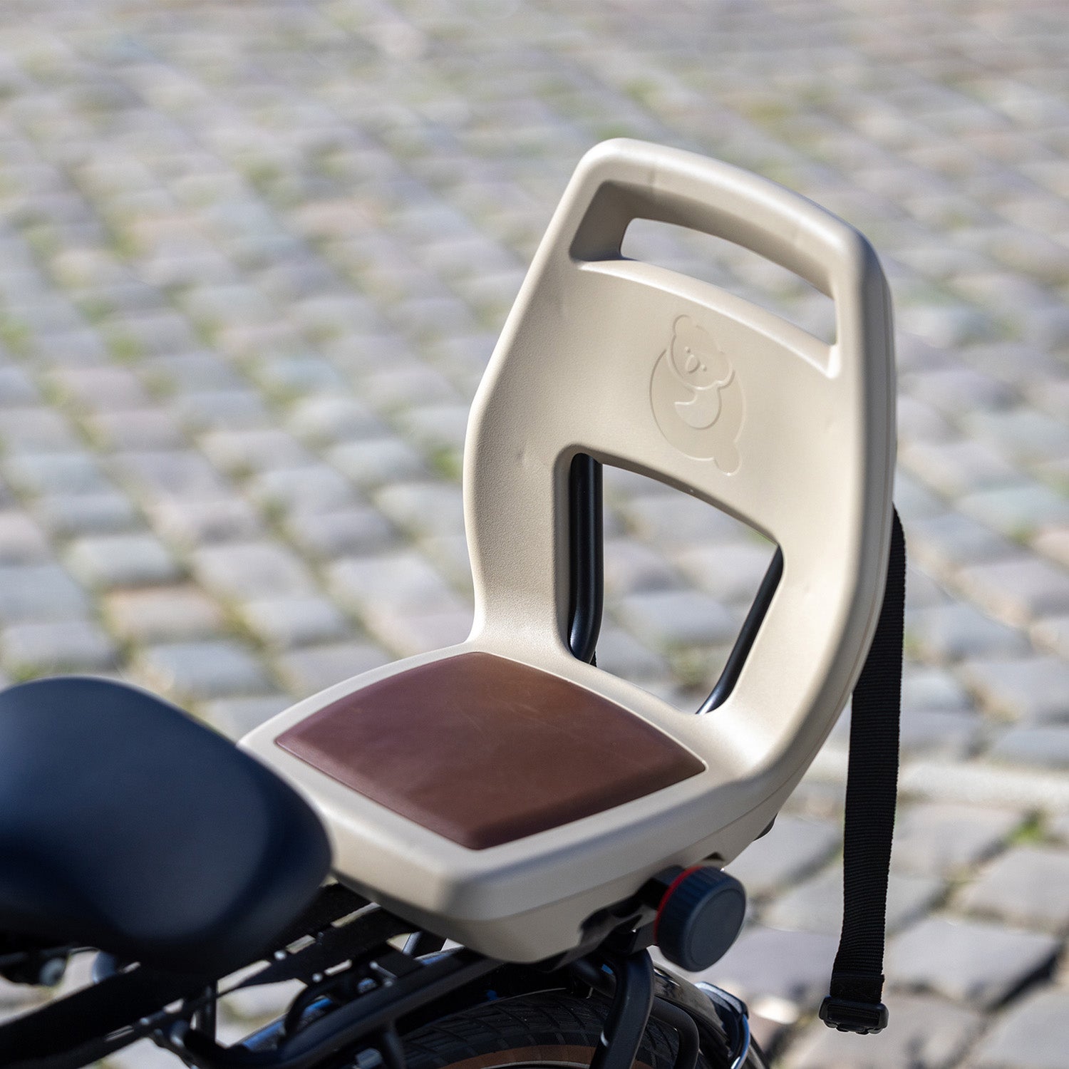 Qibbel achterzitje junior zwart zonder voetsteunen q380