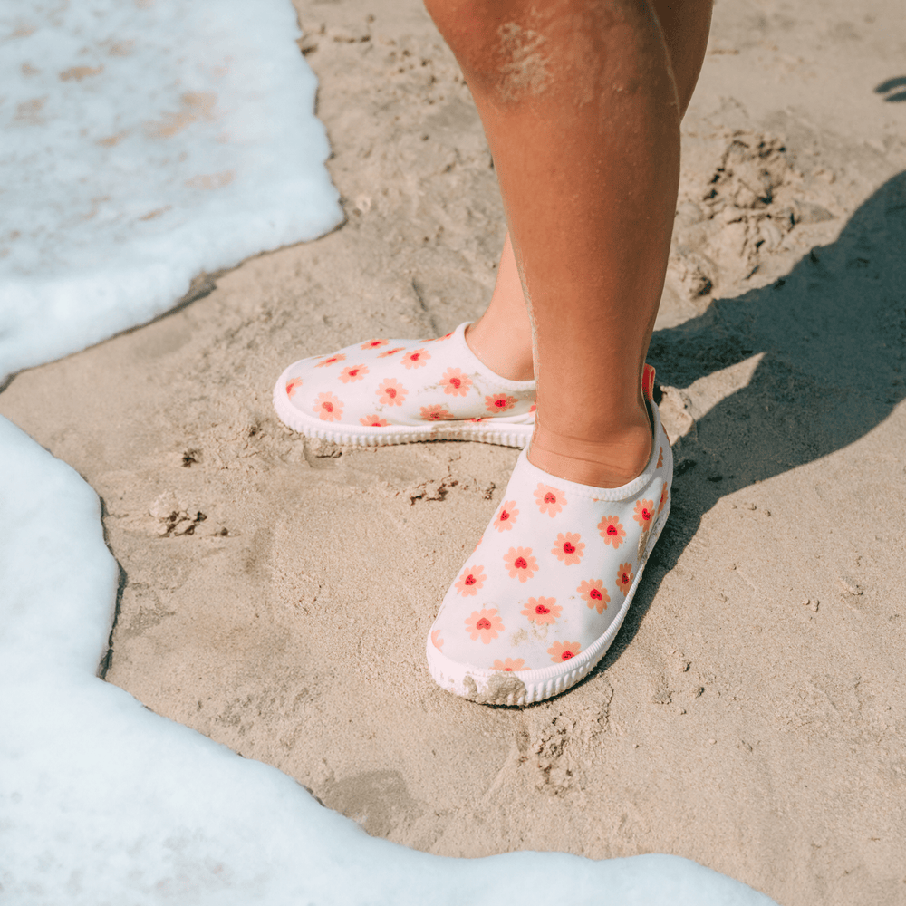Floral love | meerkleurige waterschoentjes - maat 19-33