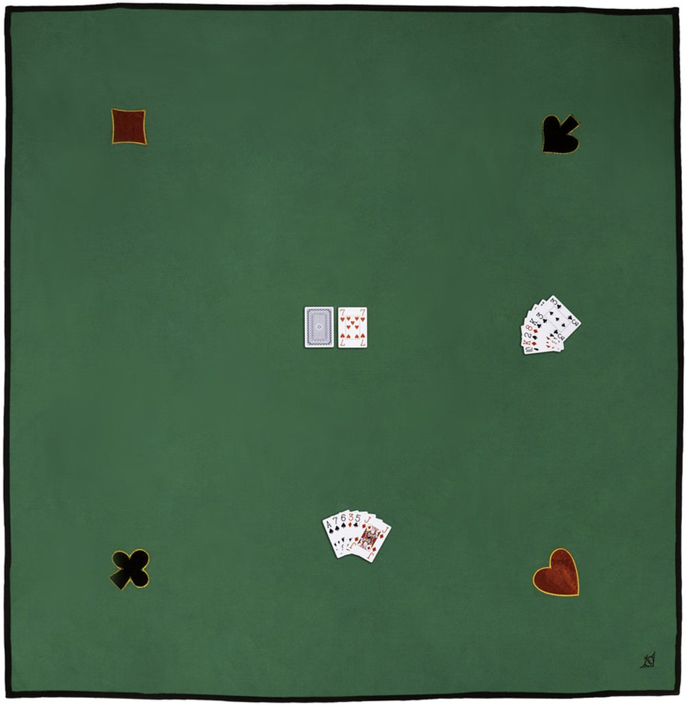 Engelhart kaartkleed – 150 x 150 cm – 100% katoen – met 4 applicaties – wasbaar – extra groot speelkleed voor kaartspellen en spelavonden –