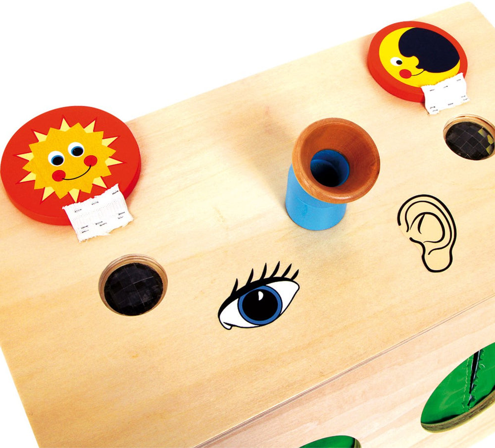 Small foot - wooden touch box
