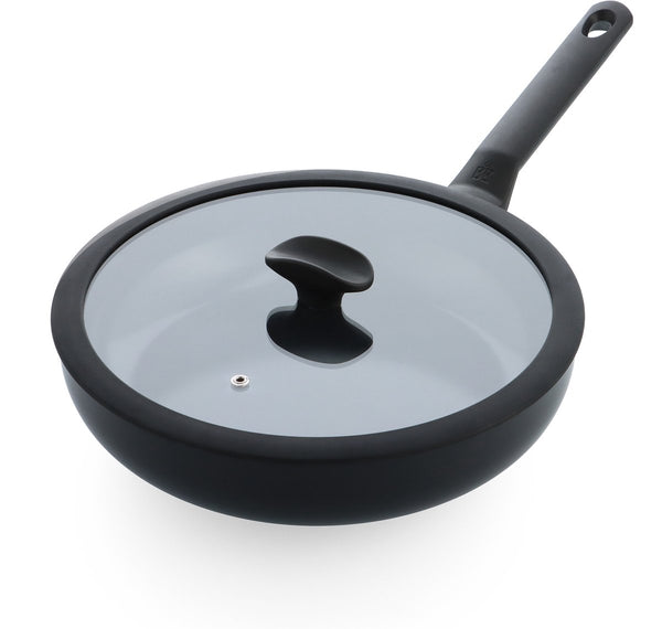Bk enjoy hapjespan 28cm met deksel – 3.4l – pfas-vrije antikleeflaag – hapjespan inductie – keramische pan - ovenbestendig tot 160°c - koudgrepen - met glazen deksel - zwart