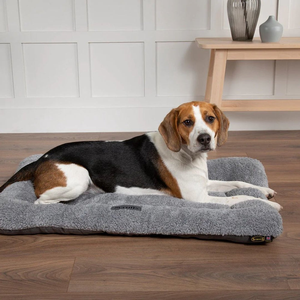 Scruffs cosy benchkussen - zacht hondenkussen - anti-slip - imitatie su�de - grijs - xl - 120 x 75 cm