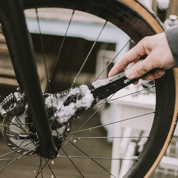Dynamic wheel and component brush - borstel voor fietswielen en fietsonderdelen