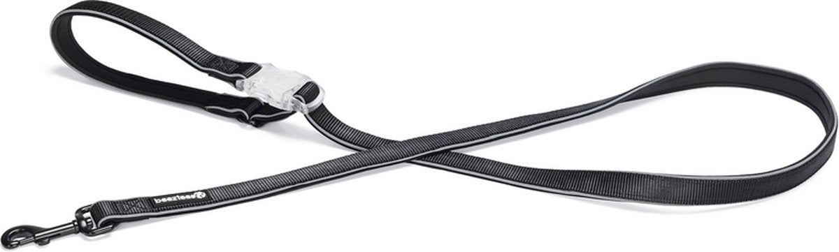 Beeztees safety gear parinca premium - hondenriem - led - nylon - zwart - 150x2,5 cm