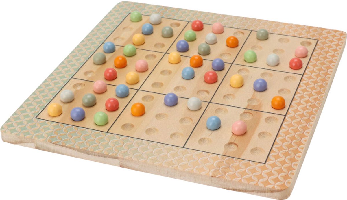 Koopman houten bordspel sudoku denkspel met gekleurde balletjes puzzel.