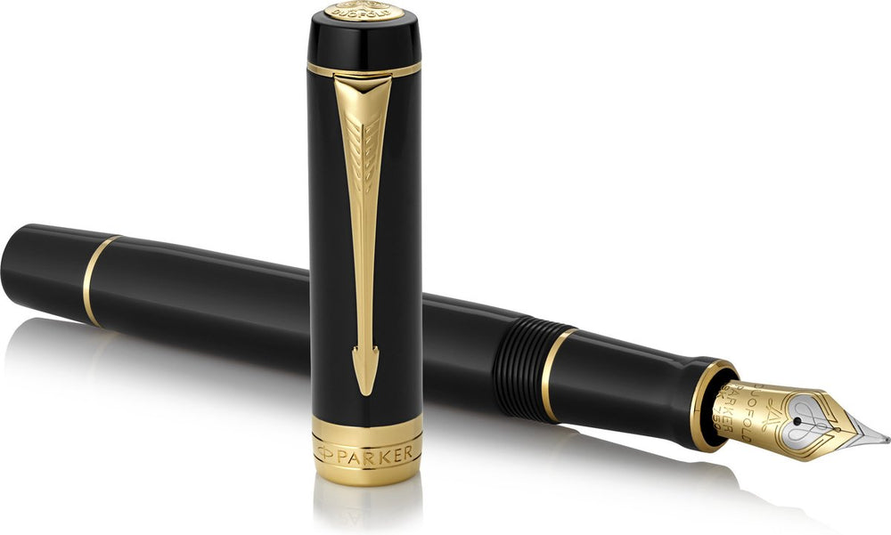 Parker duofold centennial vulpen | klassiek zwart met goud detail | medium puur gouden penpunt | zwarte inkt en converter | premium geschenkdoos