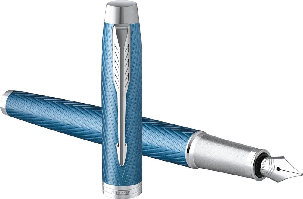 Parker im premium vulpen | blauwgrijs met chroomdetail | fijne penpunt met blauwe inkt navulling | geschenkdoos