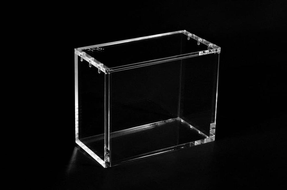 Asmodee the acrylic box - one piece booster box (op-04+)