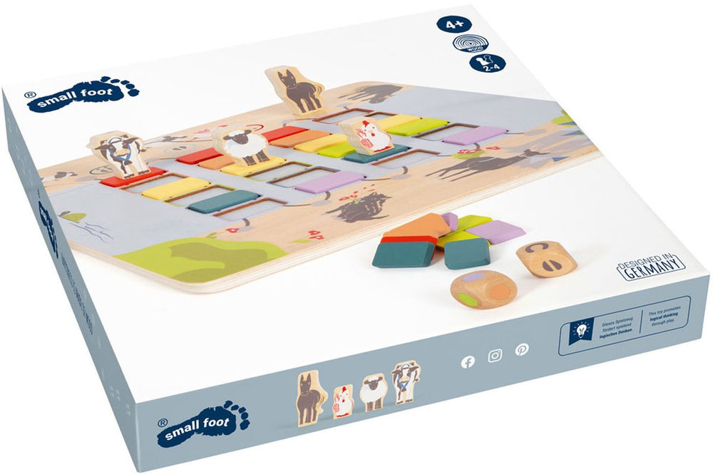 Small foot - wooden game bridge crossing animals