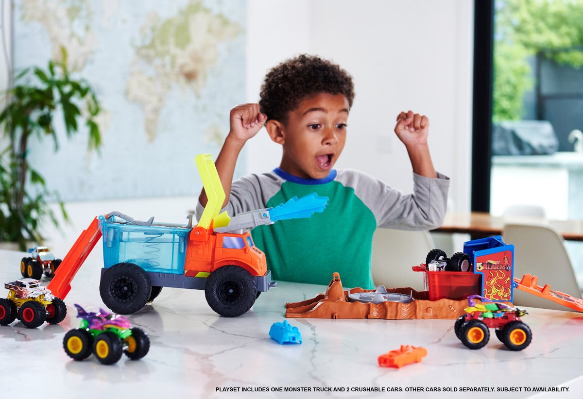 Hot wheels - monstertrucks arenabeukers color shifters 5 alarm redding - speelset