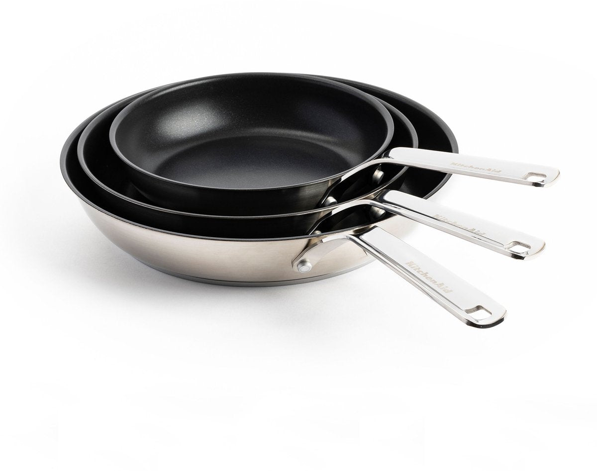 Kitchenaid stainless steel koekenpannenset 3-delig 20 24 28cm - pfas-vrije antikleeflaag - pannenset inductie - keramische pan - ovenbestendig tot 220°c - zilver