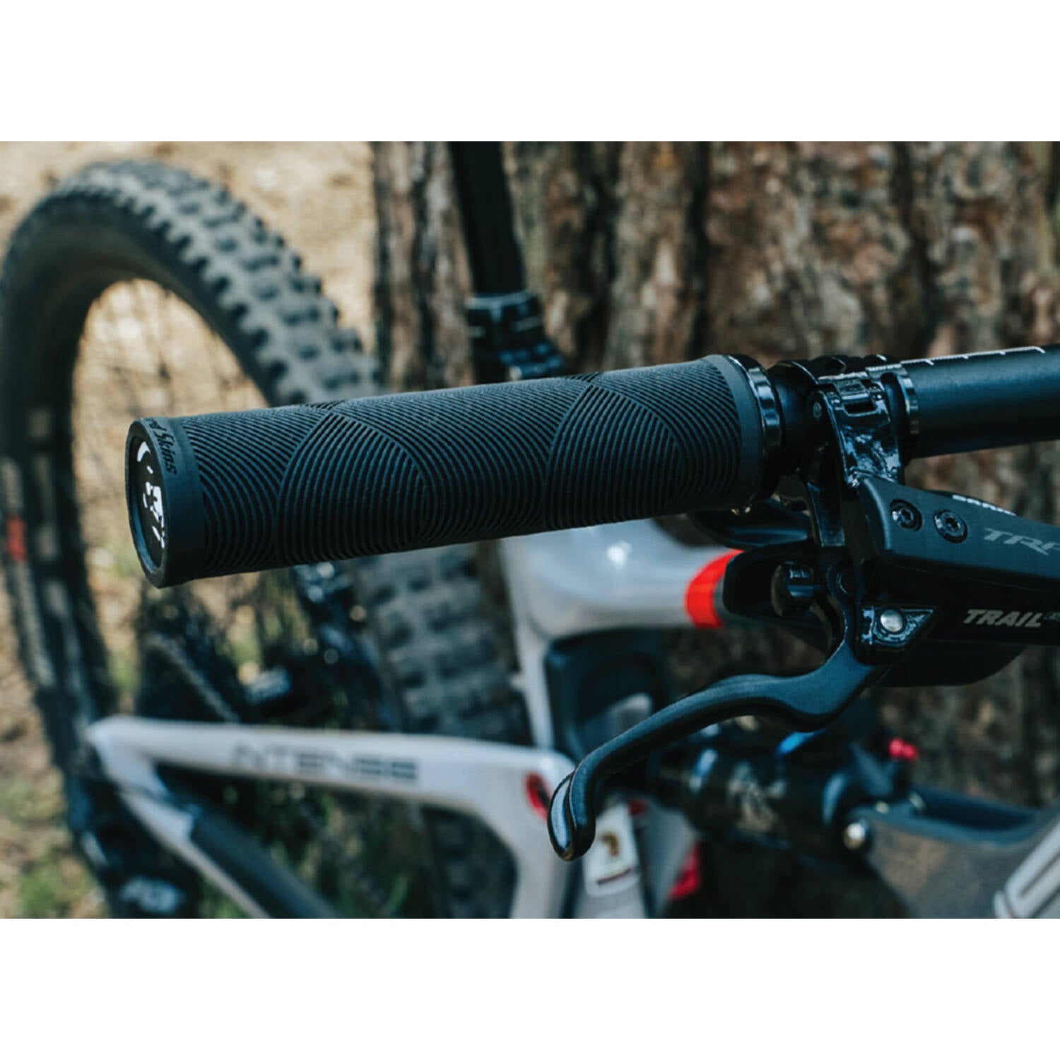 Lizard skins - strata single lock-on handvatten jet black