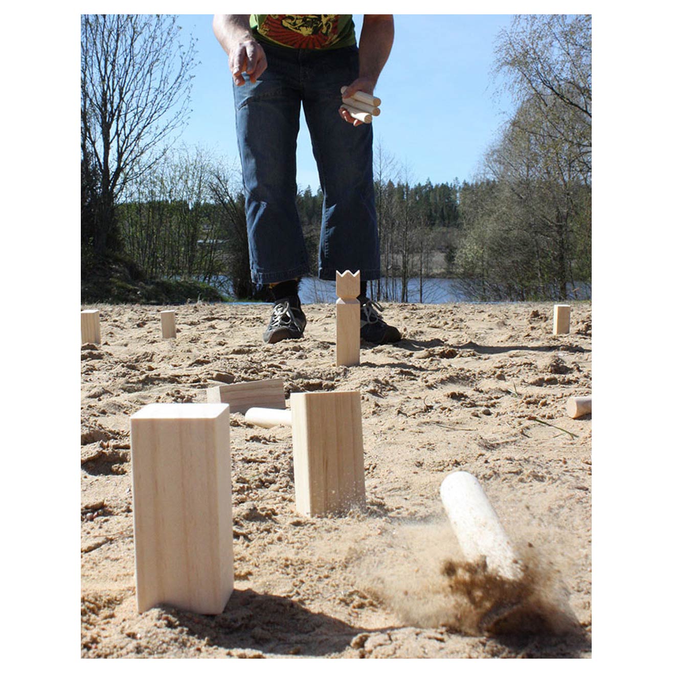 Tactic kubb – vang- en werpspel – origineel zweeds werpspel in handige draagbare doos – duurzaam grenenhout