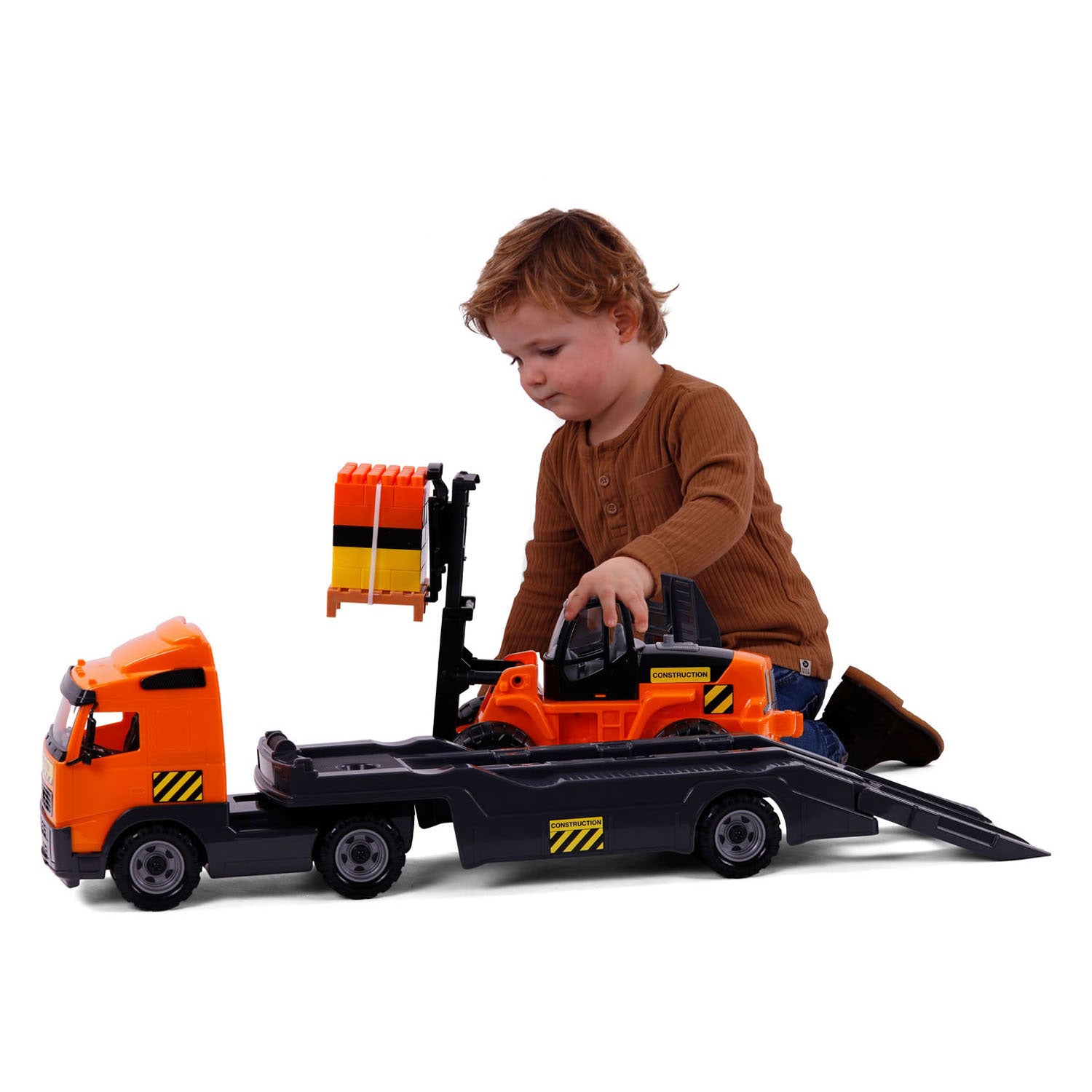 Cavallino vrachtwagen met aanhanger en vorkheftruck, schaal 1:16