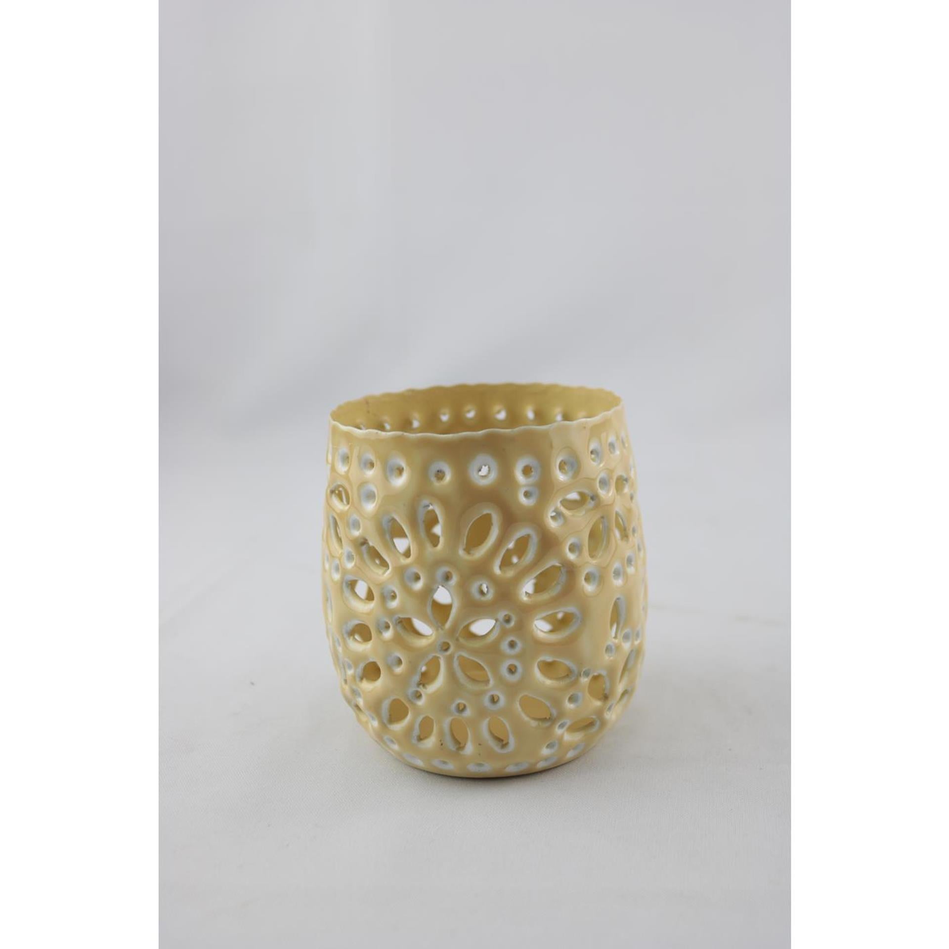 Mansion atmosphere hérault votive waxinelichthouder beige 10x10x10cm
