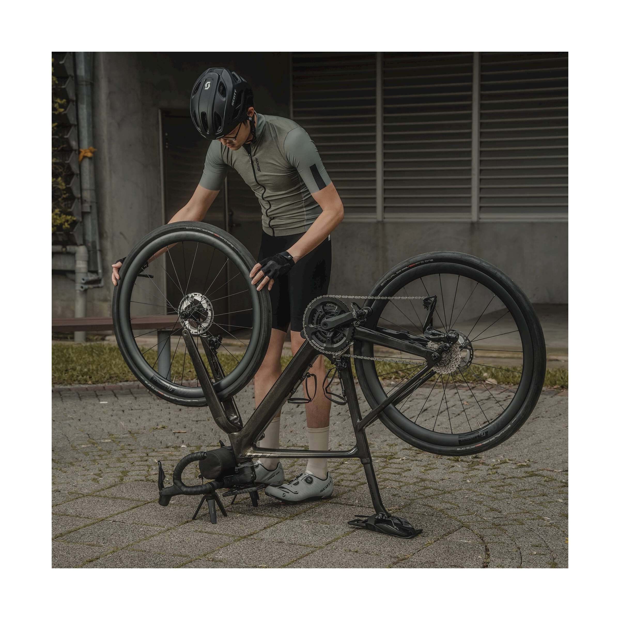 Topeak up-up mini repair stand