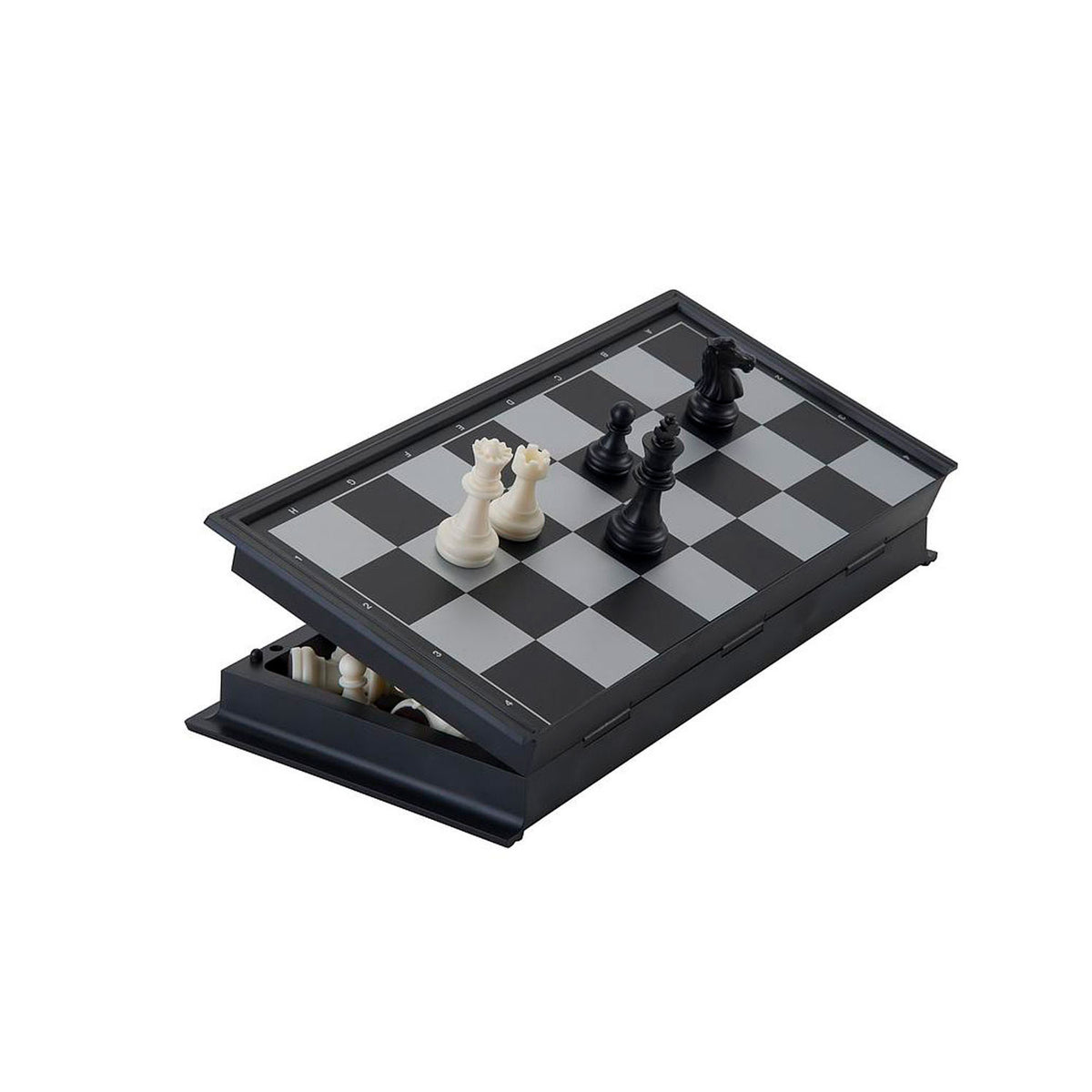 Magnetic chess set