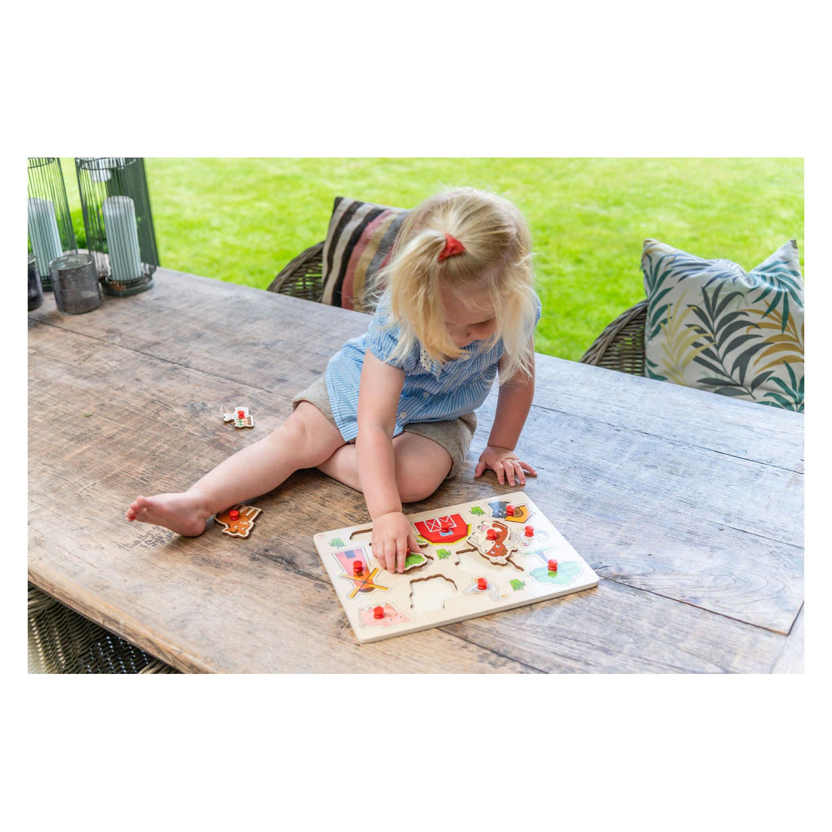 Engelhart wooden peg puzzle farm 30x23cm