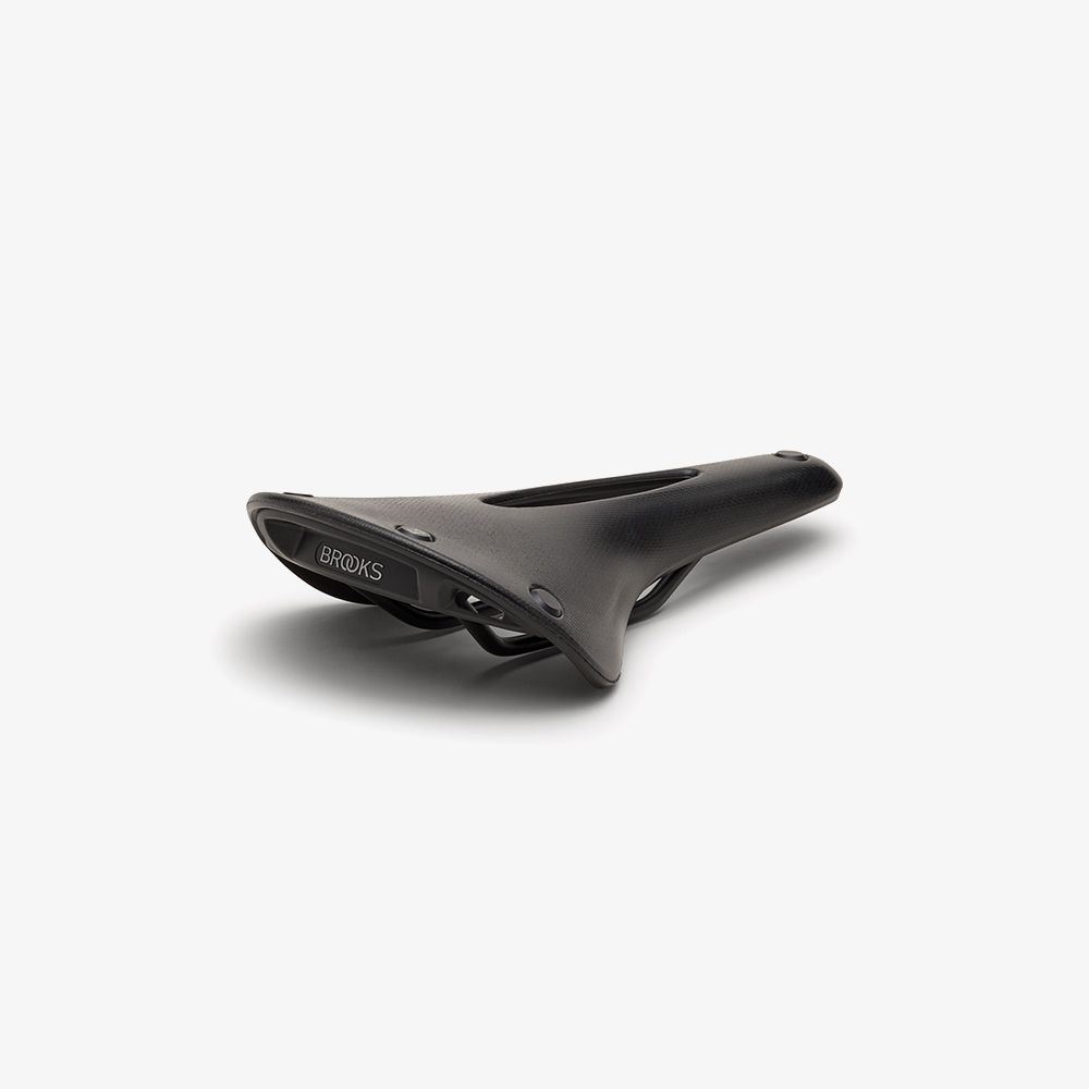 Brooks Zadel C17 Gesneden Bruin