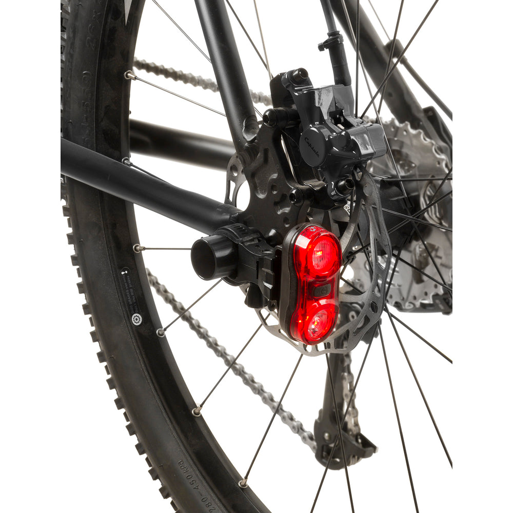 M-wave axle mount quick release lamp holder