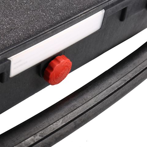 Explorer Cases RED Line 9413 Geweerkoffer met Plukschuim
