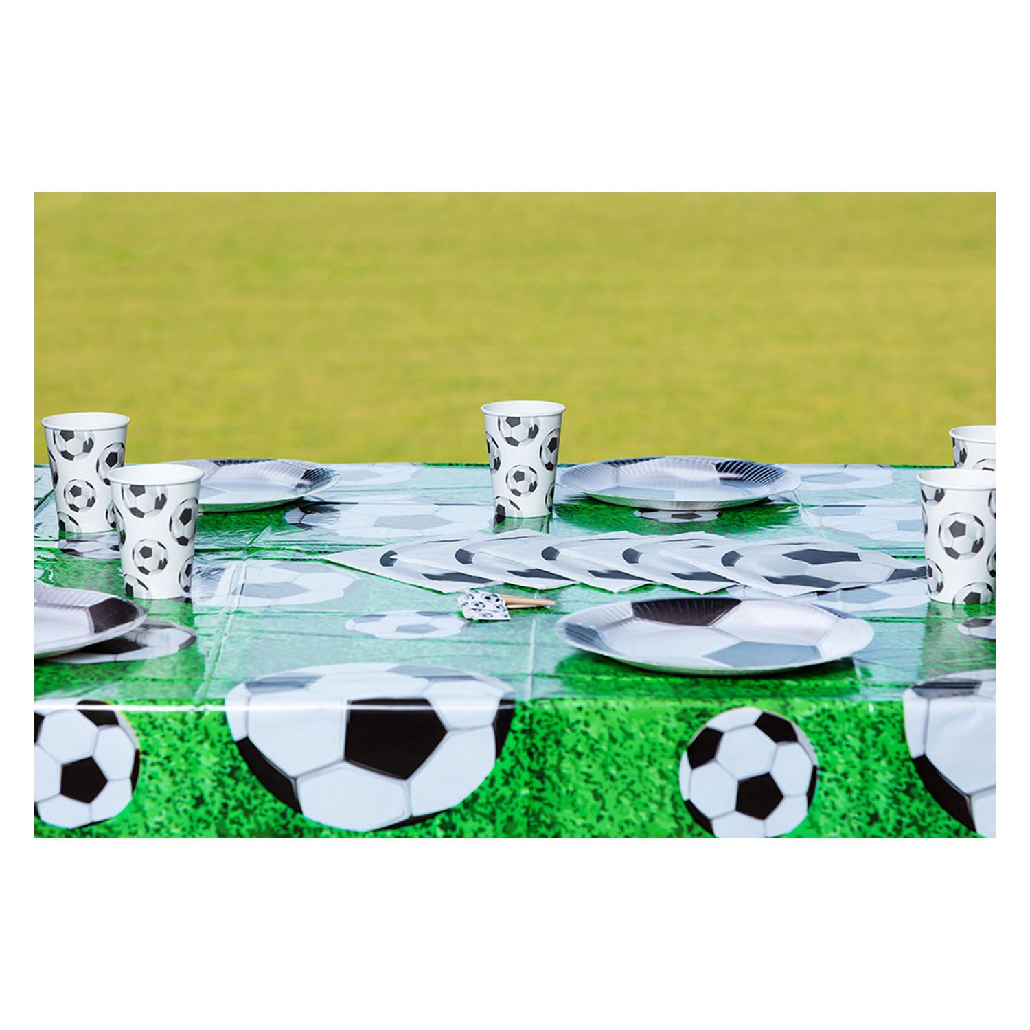 Boland paper cups football, 10 pc.