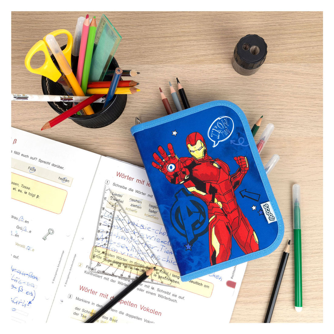 Undercover gevulde etui Avengers