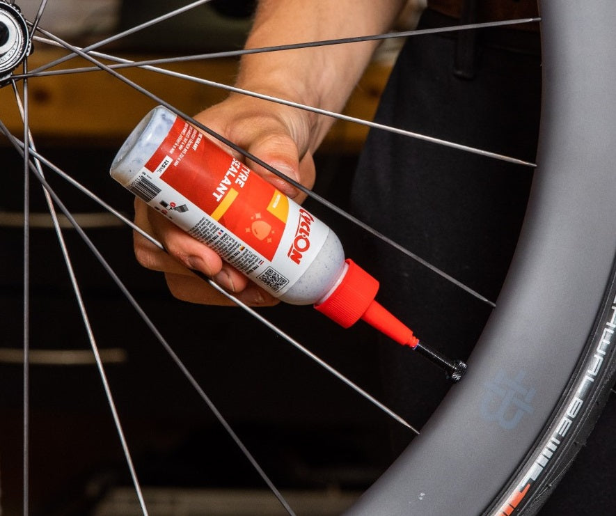 Cyclon Bandenafdichtmiddel (1000 ml)