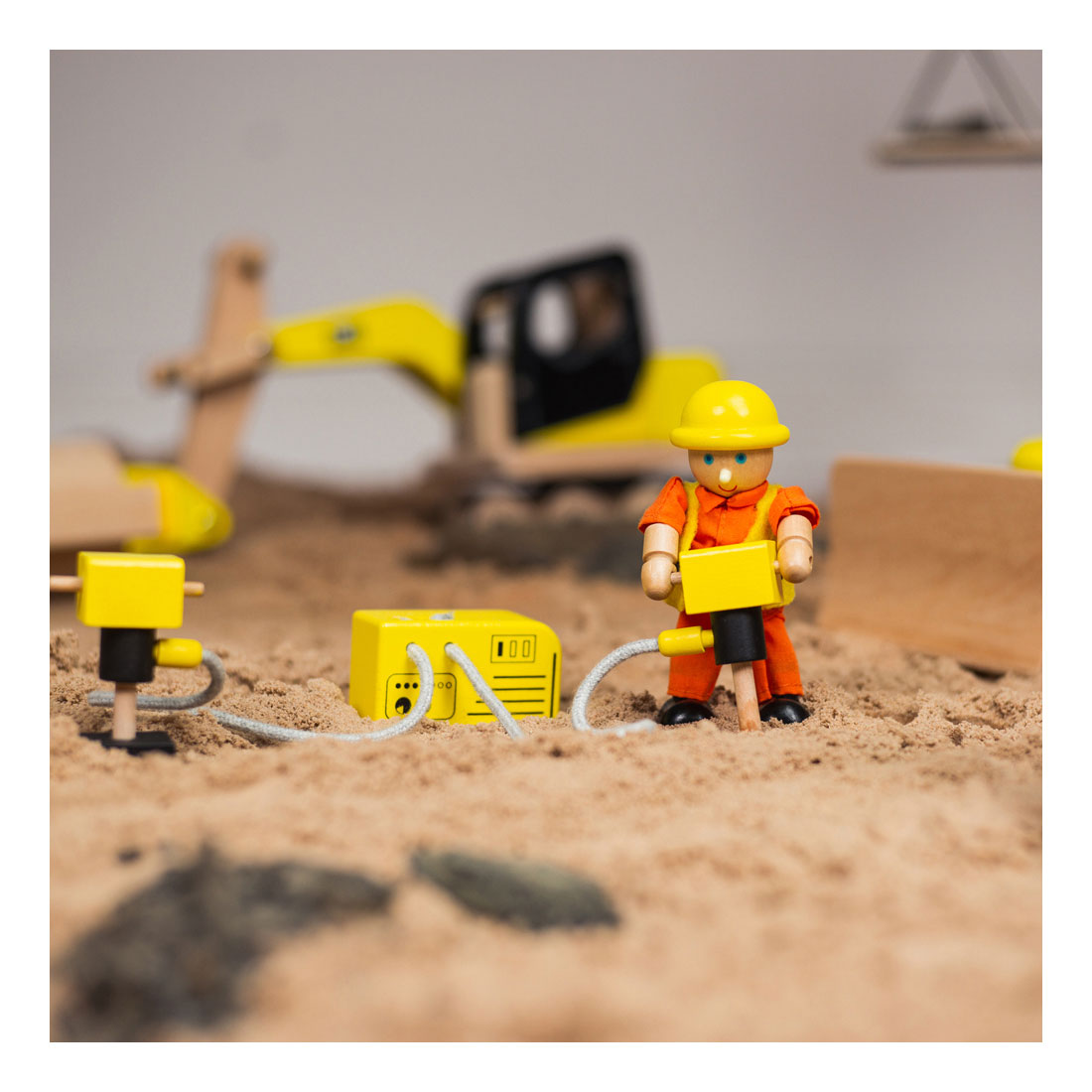 Tidlo houten poppenhuis bouwvakkers constructie materiaal, 13dlg.