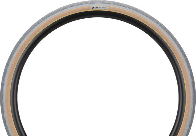 Ultradynamico cava race 28 folding tyre