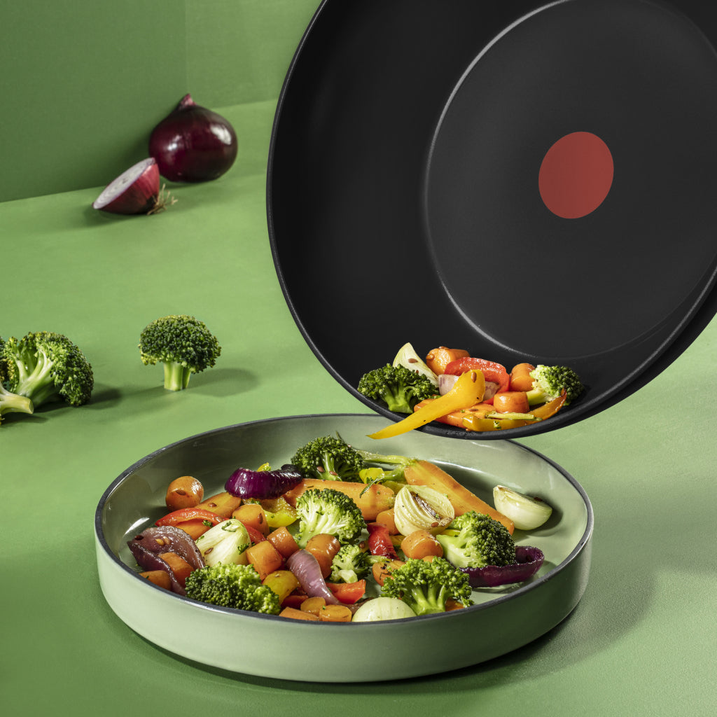 Tefal kookgerei tefal renew zwarte wokpan 28 cm zwart