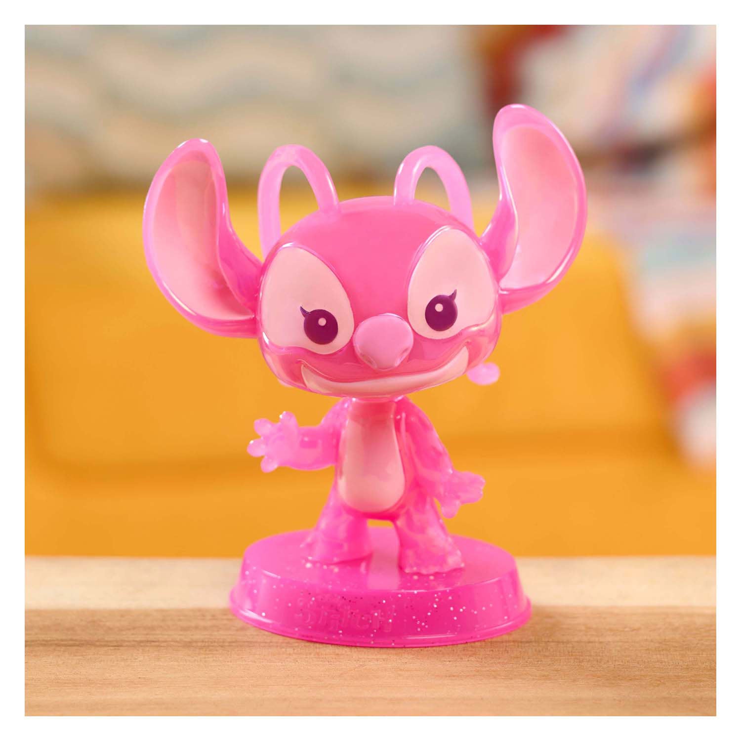 Just play speelfiguur met wiebelhoofd stitch angel
