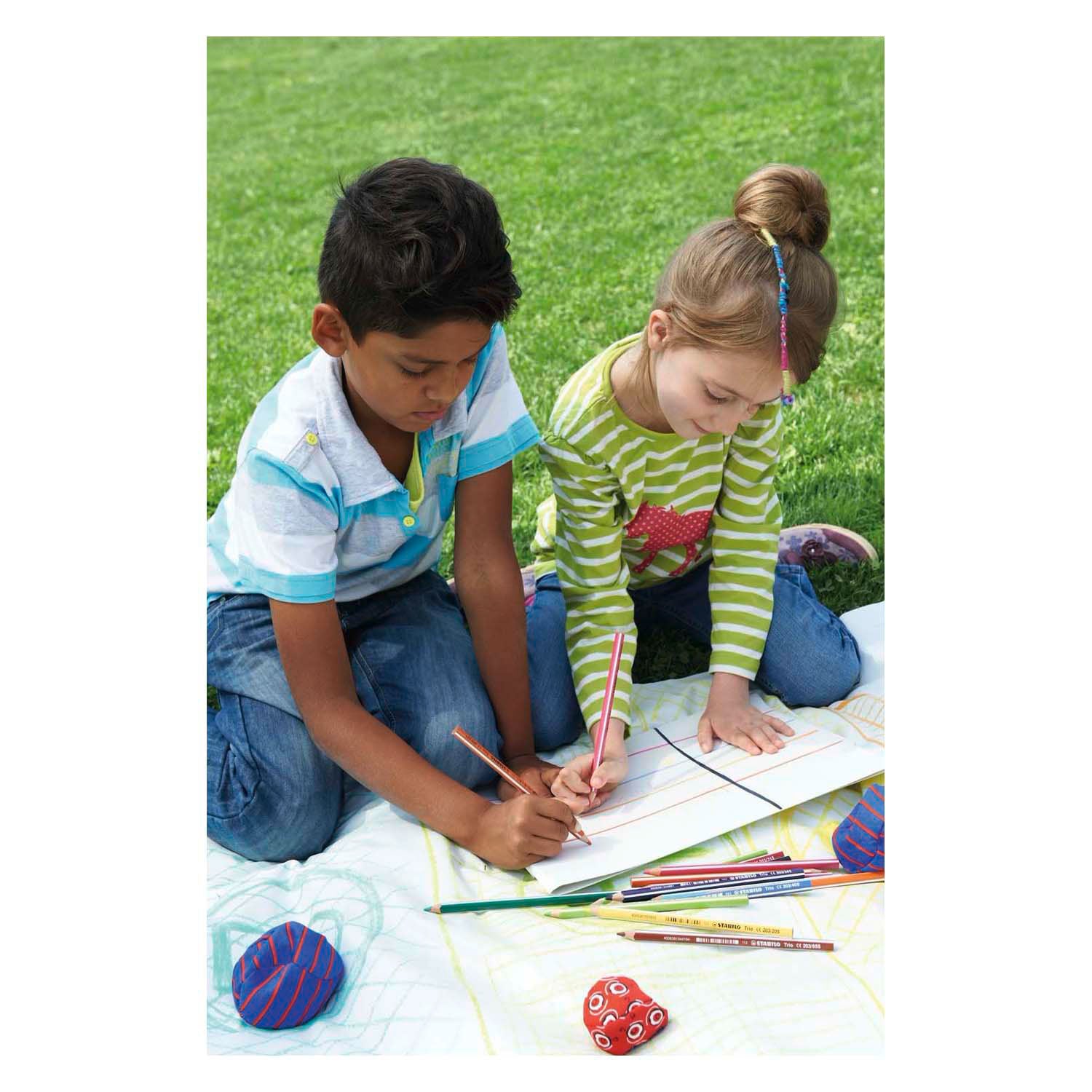Stabilo trio thick - triangular colouring pencils with extra thick 4.2 mm lead - pack of 12 colours