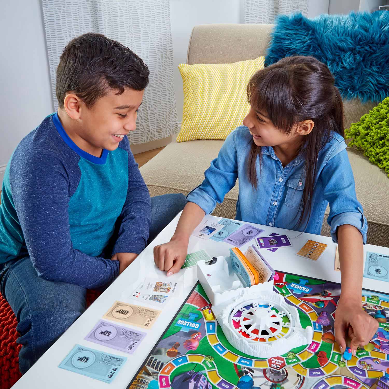 Hasbro gaming levensweg - familiebordspel voor 2 tot 4 spelers - indoorspel voor kinderen vanaf 8 jaar - staafjes in 6 kleuren