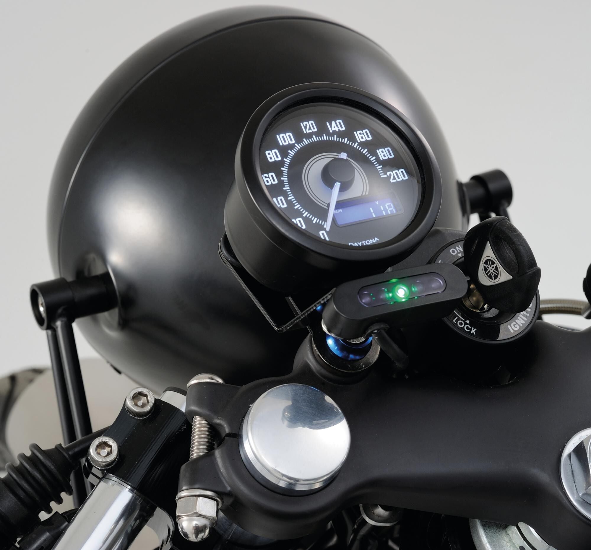 Daytona accessoires bracket f. alpha, velona6 black,