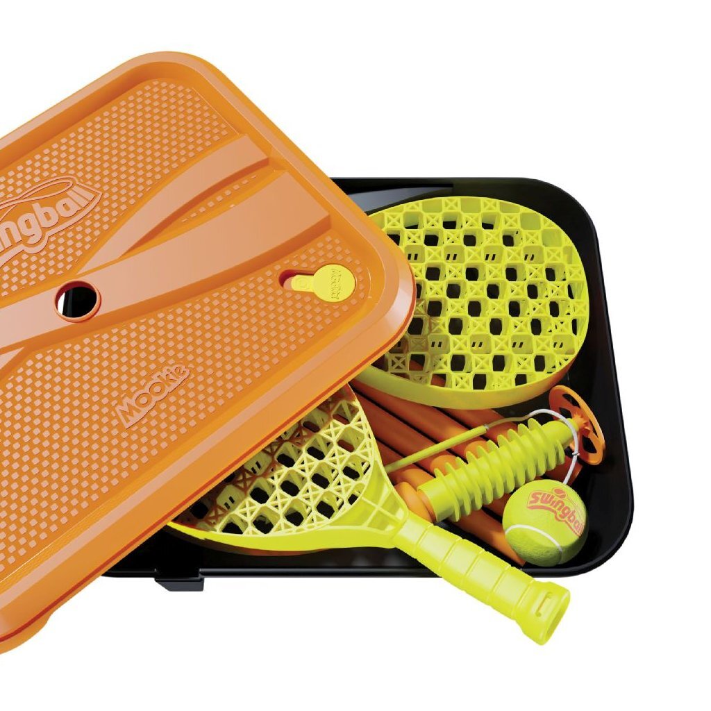 Mookie swingball-toernooi op een nieuwe basis