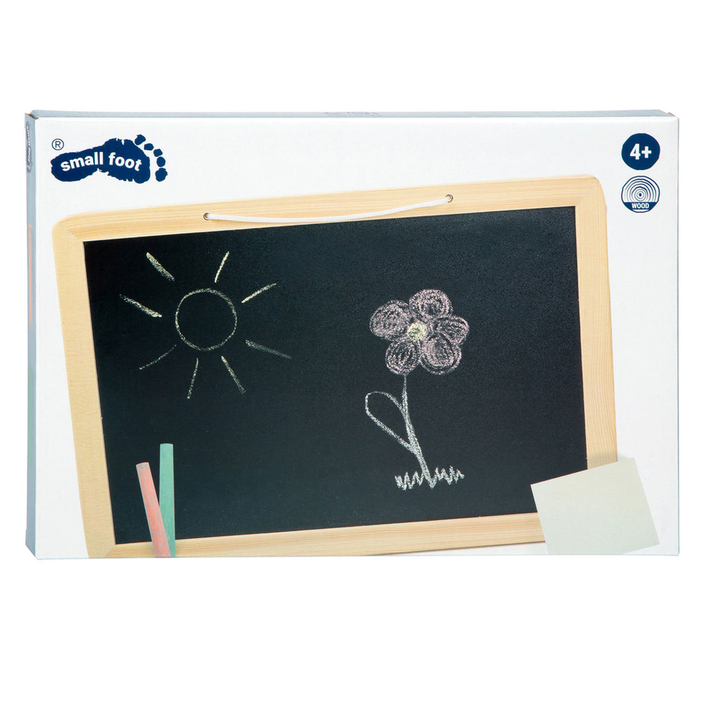 Small foot - Wooden chalkboard with coloured chalk, 7 pieces.