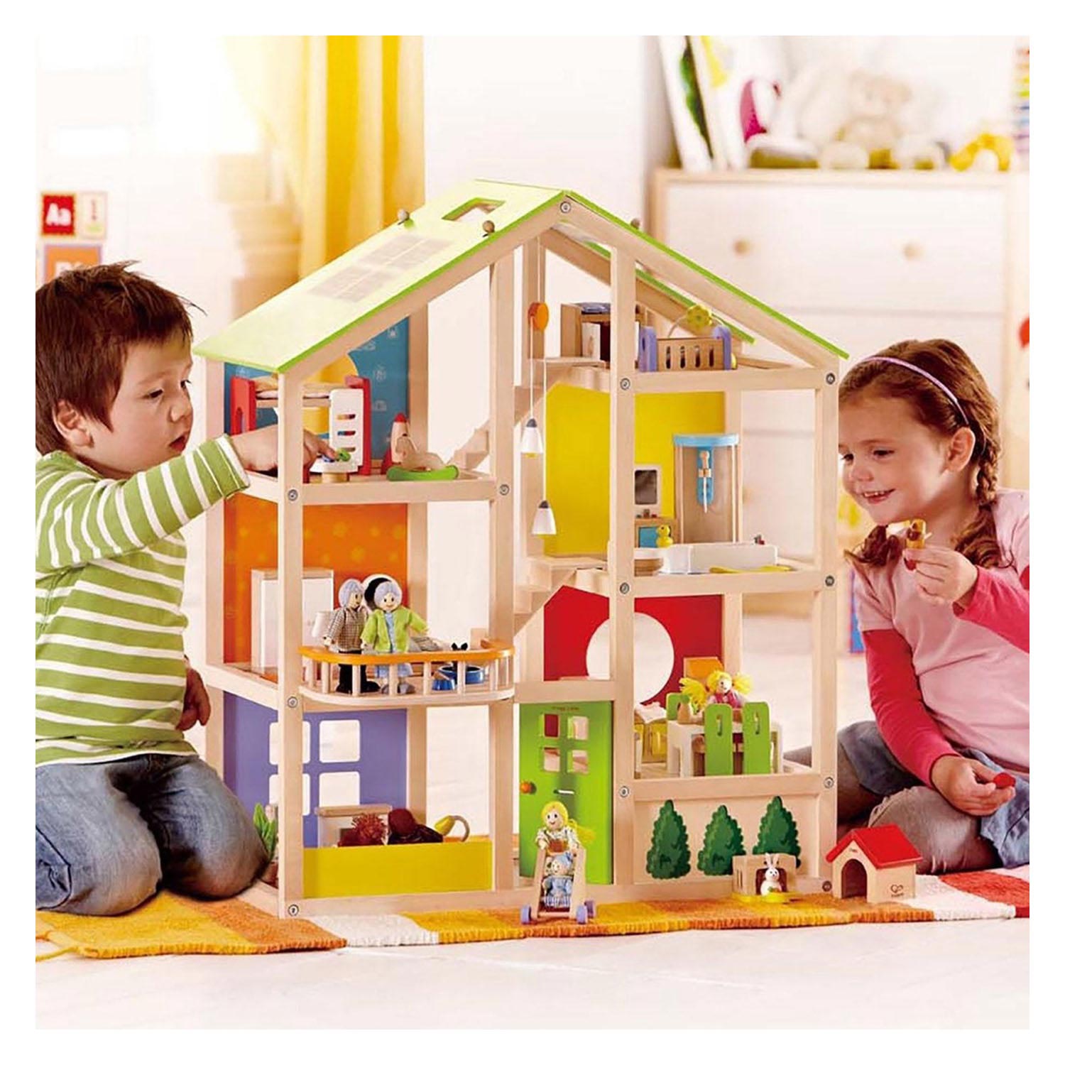 Hape houten 4 seizoenen poppenhuis met meubels